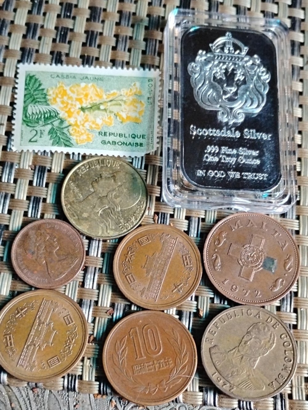 Scottsdale Silver AlloyBar & Assorted World Coins - Silver, Copper, Bronze Tones